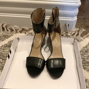 Nine West Heel Wedge Sandals/Black/Size 7.5